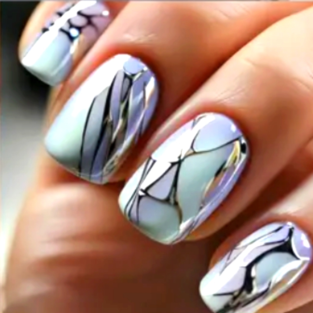 #23 Nails press on